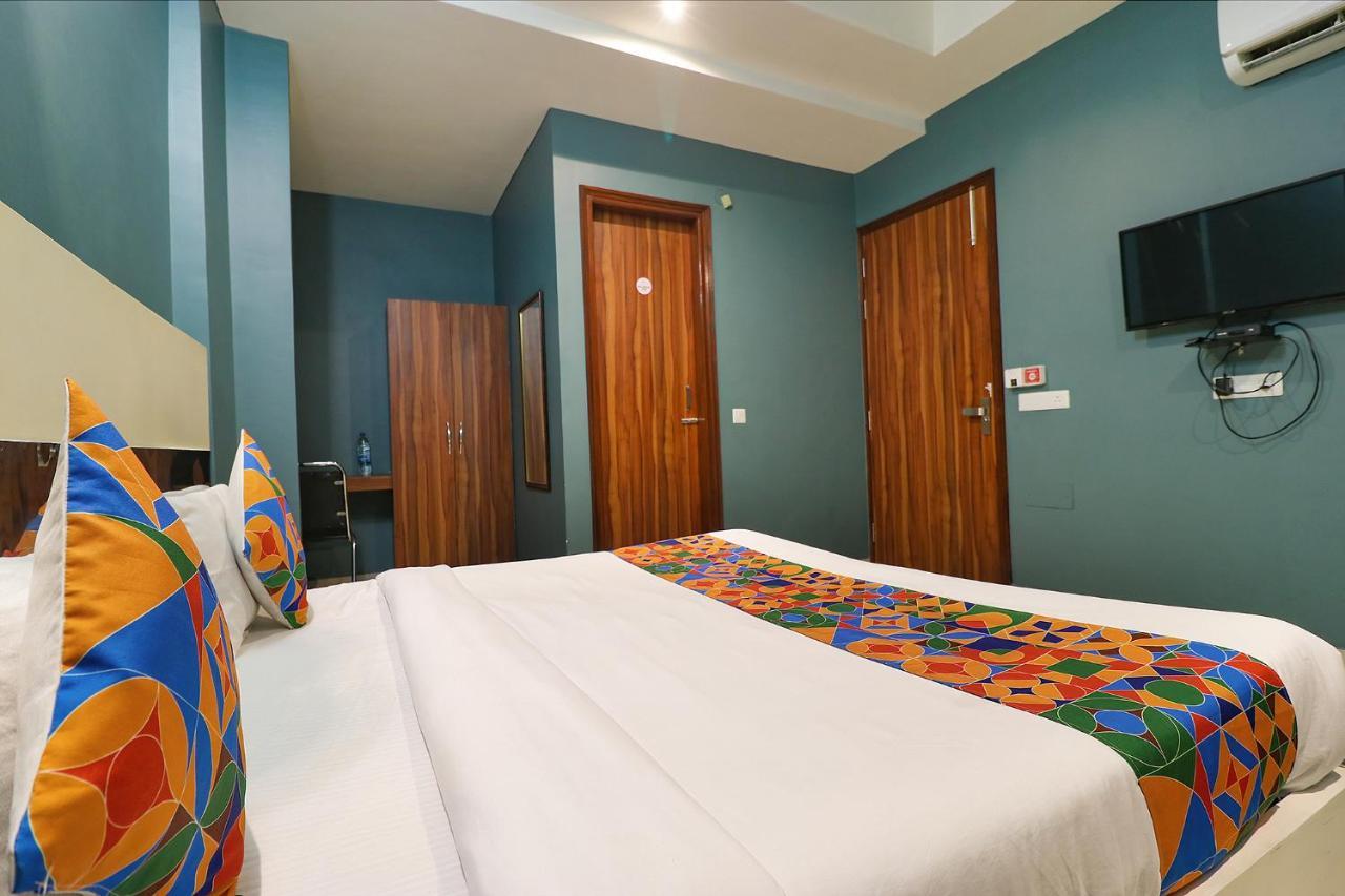 Fabhotel Church House Rohini Delhi  Exterior foto