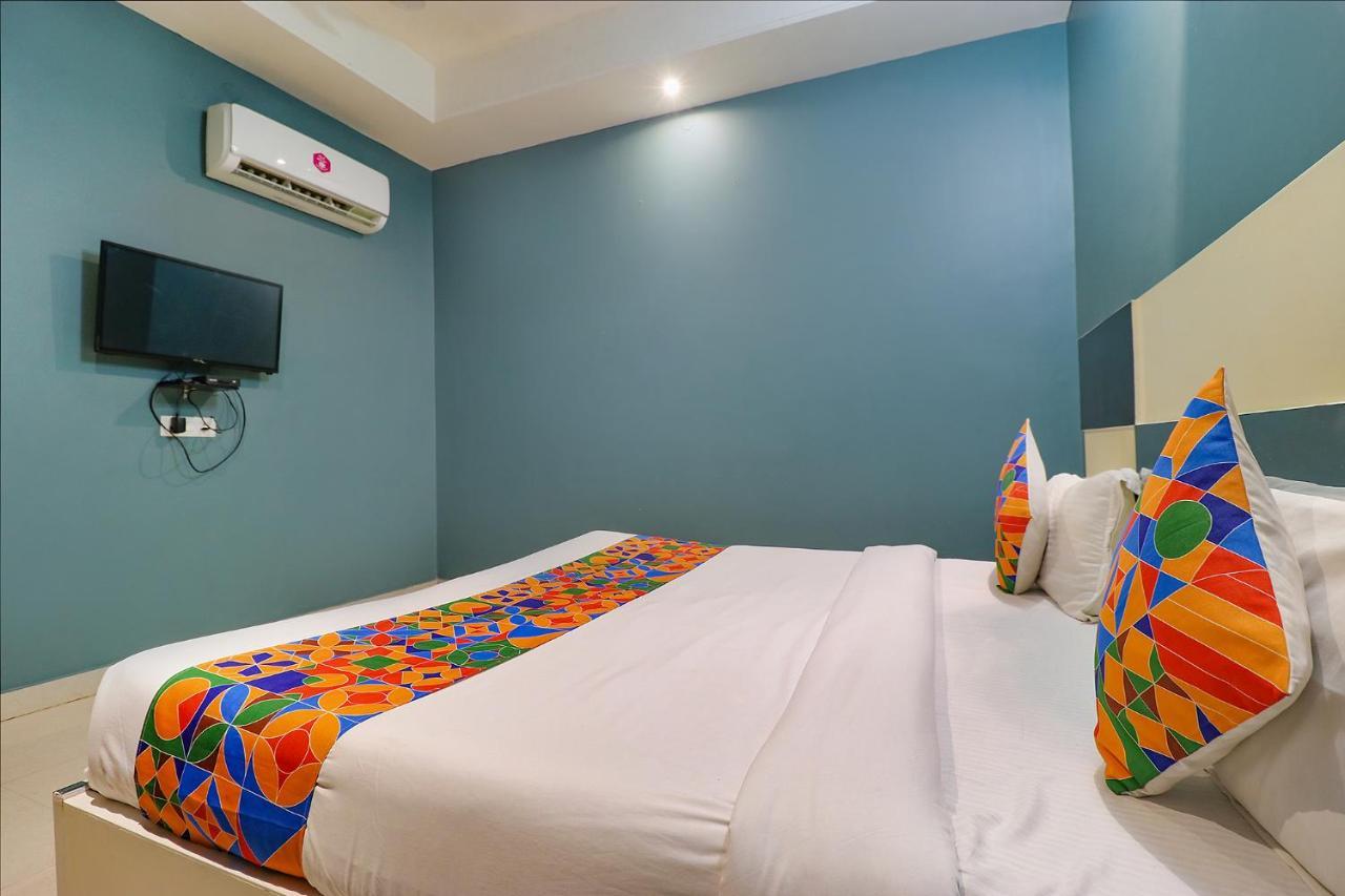 Fabhotel Church House Rohini Delhi  Exterior foto