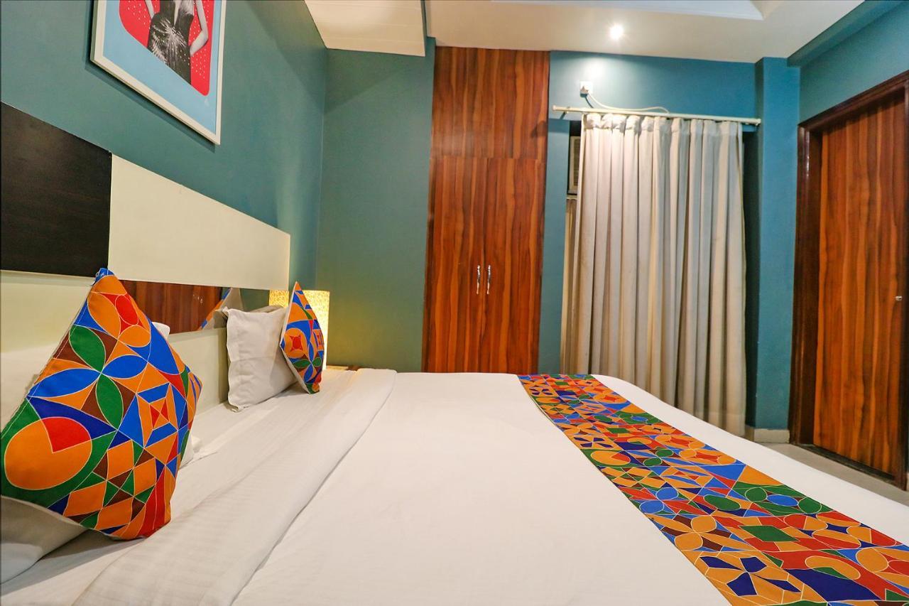 Fabhotel Church House Rohini Delhi  Exterior foto